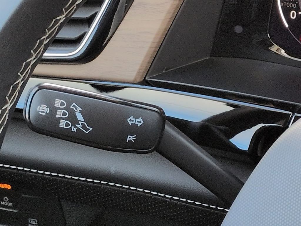 Thumbnail: 2024 Volkswagen Atlas - 32