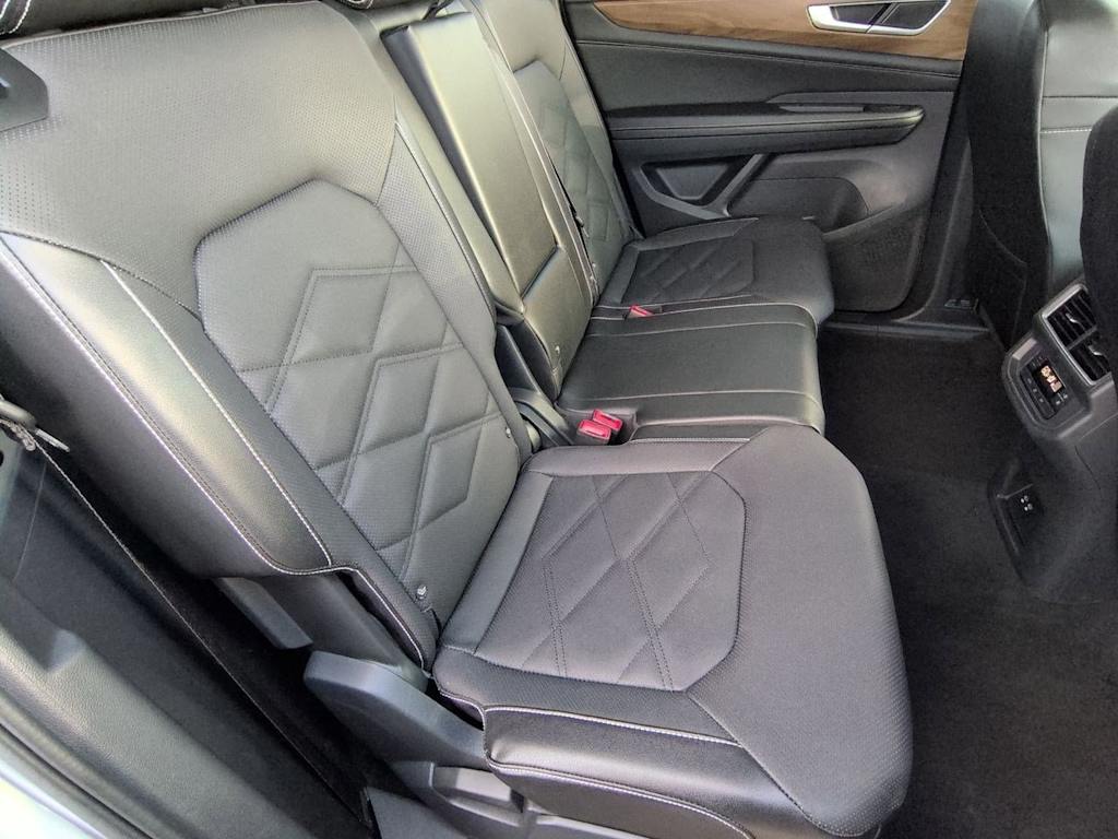 Thumbnail: 2024 Volkswagen Atlas - 28