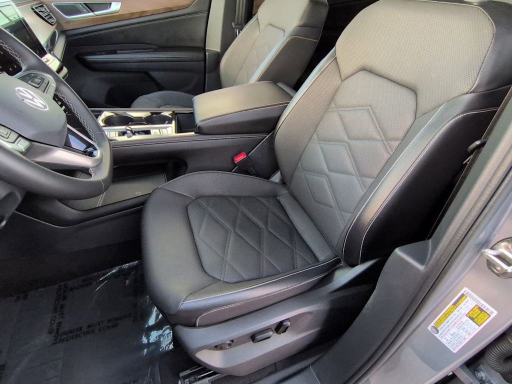 Thumbnail: 2024 Volkswagen Atlas - 11