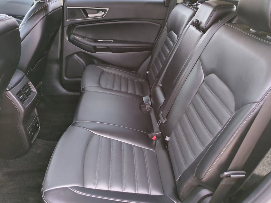 2017 Ford Edge SEL 26