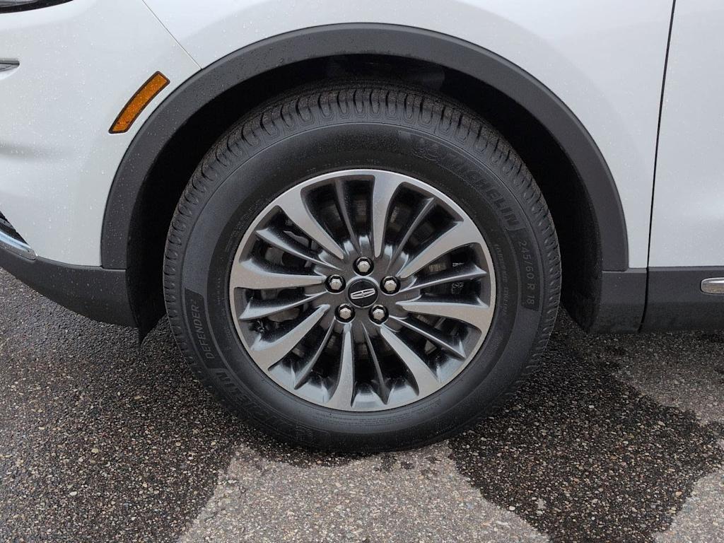 Thumbnail: 2023 Lincoln Nautilus - 7