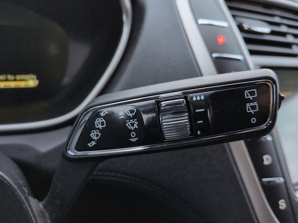 Thumbnail: 2019 Lincoln Nautilus - 32