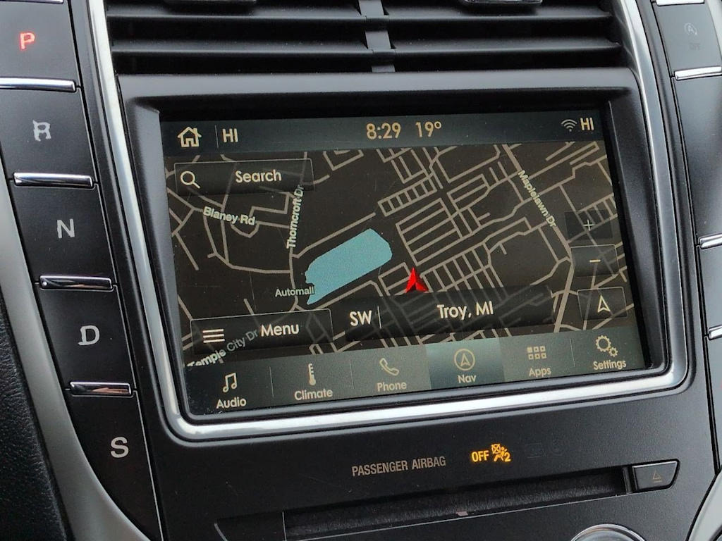 Thumbnail: 2019 Lincoln Nautilus - 15