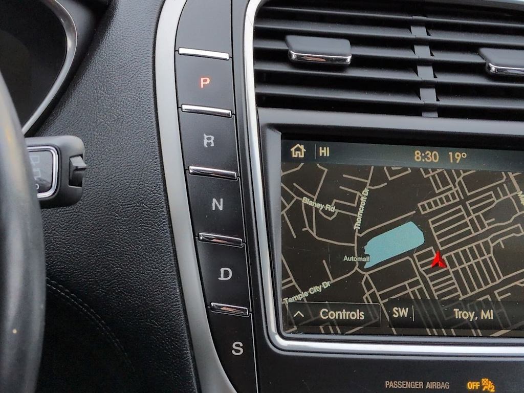 Thumbnail: 2019 Lincoln Nautilus - 38