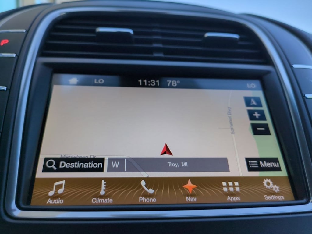 Thumbnail: 2017 Lincoln MKX - 32