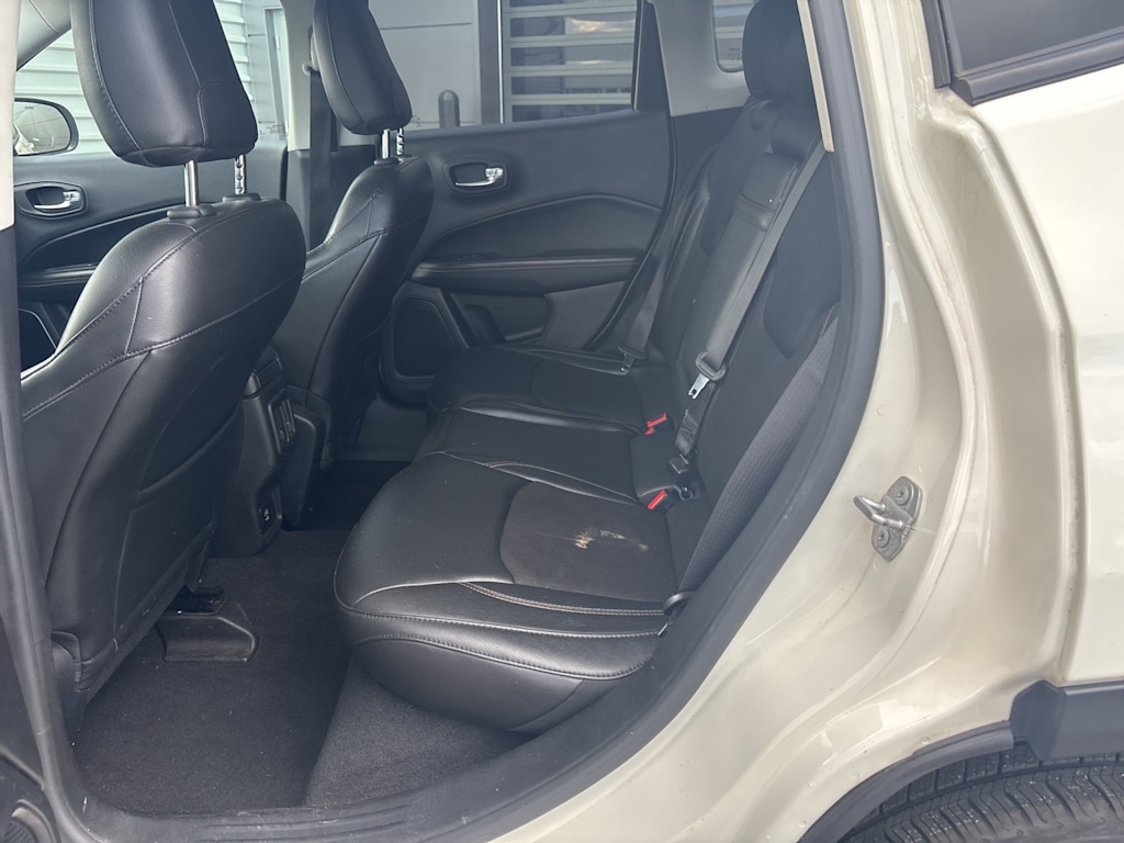 Thumbnail: 2018 Jeep Compass - 10