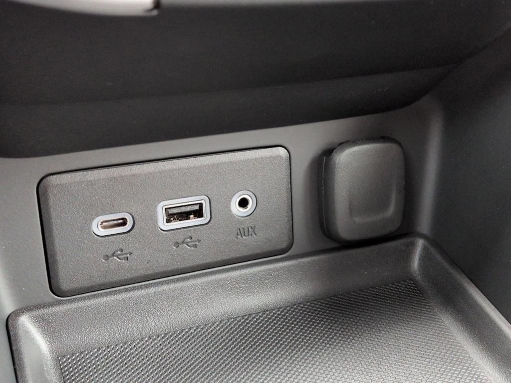 Thumbnail: 2024 GMC Terrain - 32