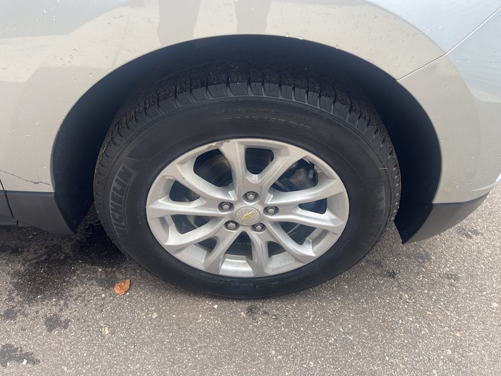 Thumbnail: 2019 Chevrolet Equinox - 23
