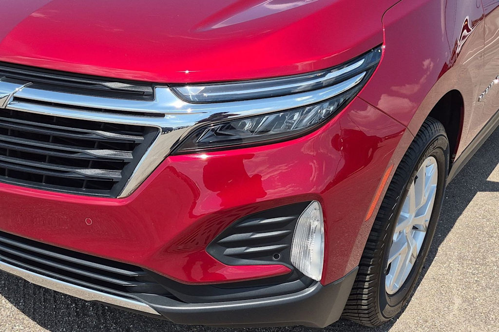 Thumbnail: 2022 Chevrolet Equinox - 24