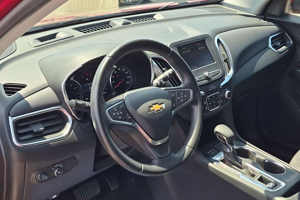 Thumbnail: 2022 Chevrolet Equinox - 2