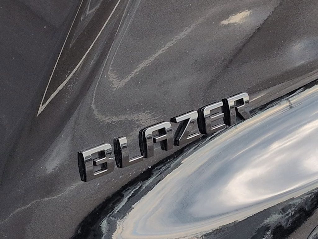 Thumbnail: 2023 Chevrolet Blazer - 25