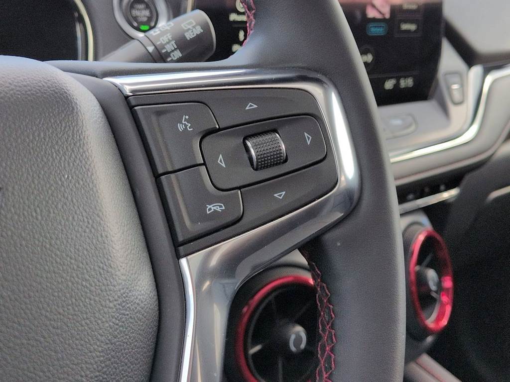 Thumbnail: 2023 Chevrolet Blazer - 31