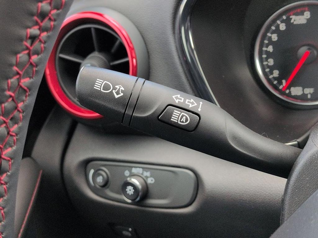 Thumbnail: 2023 Chevrolet Blazer - 32