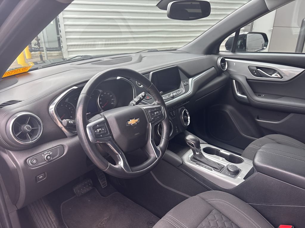 Thumbnail: 2019 Chevrolet Blazer - 9