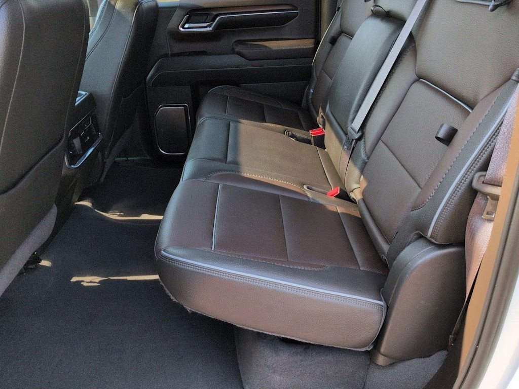 Thumbnail: 2024 GMC Sierra 1500 - 29