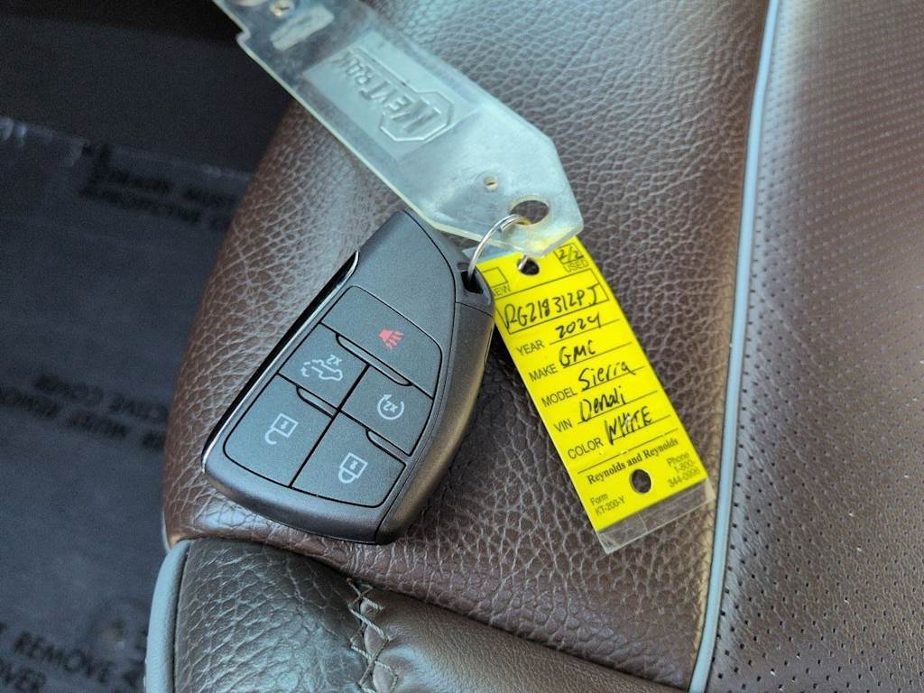 Thumbnail: 2024 GMC Sierra 1500 - 36