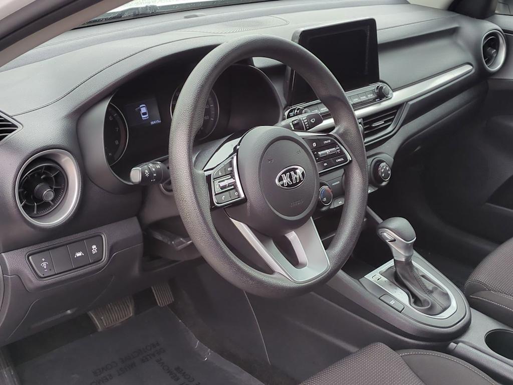 Thumbnail: 2021 Kia Forte - 2