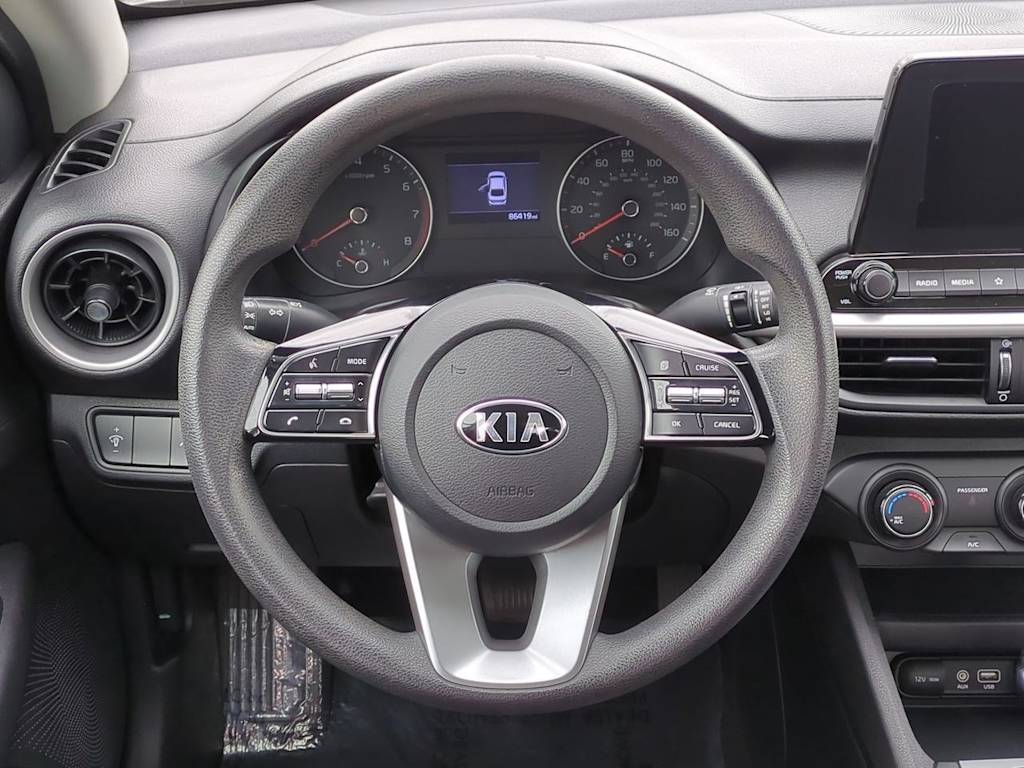 Thumbnail: 2021 Kia Forte - 13