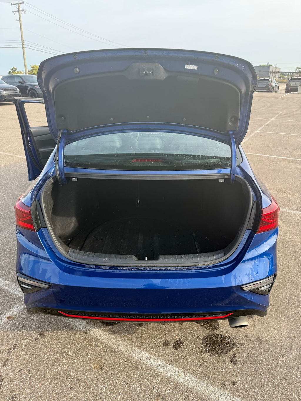 Thumbnail: 2020 Kia Forte - 16