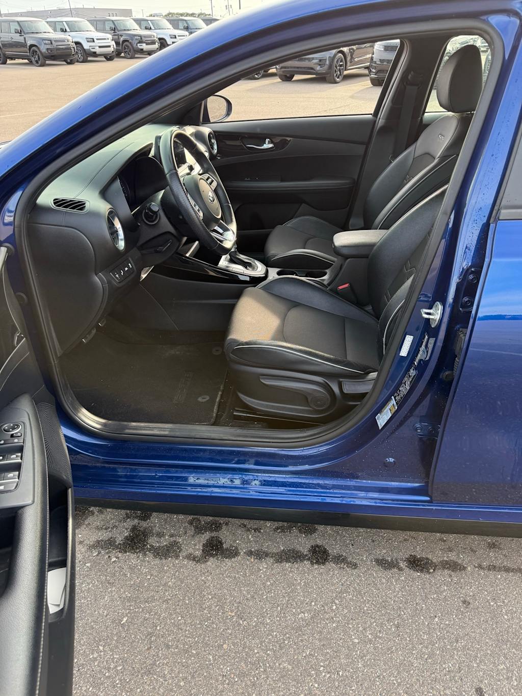 Thumbnail: 2020 Kia Forte - 14