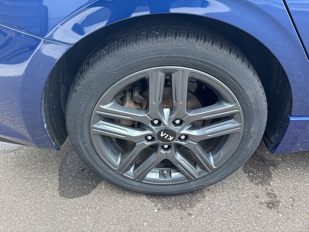 Thumbnail: 2020 Kia Forte - 18