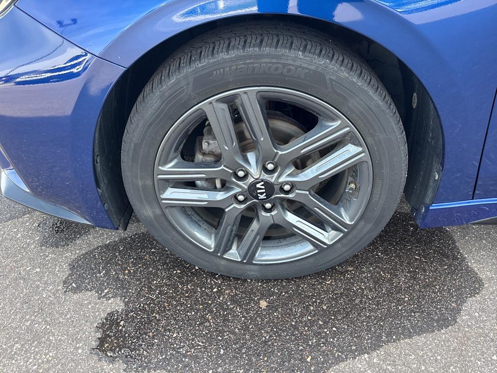 Thumbnail: 2020 Kia Forte - 7
