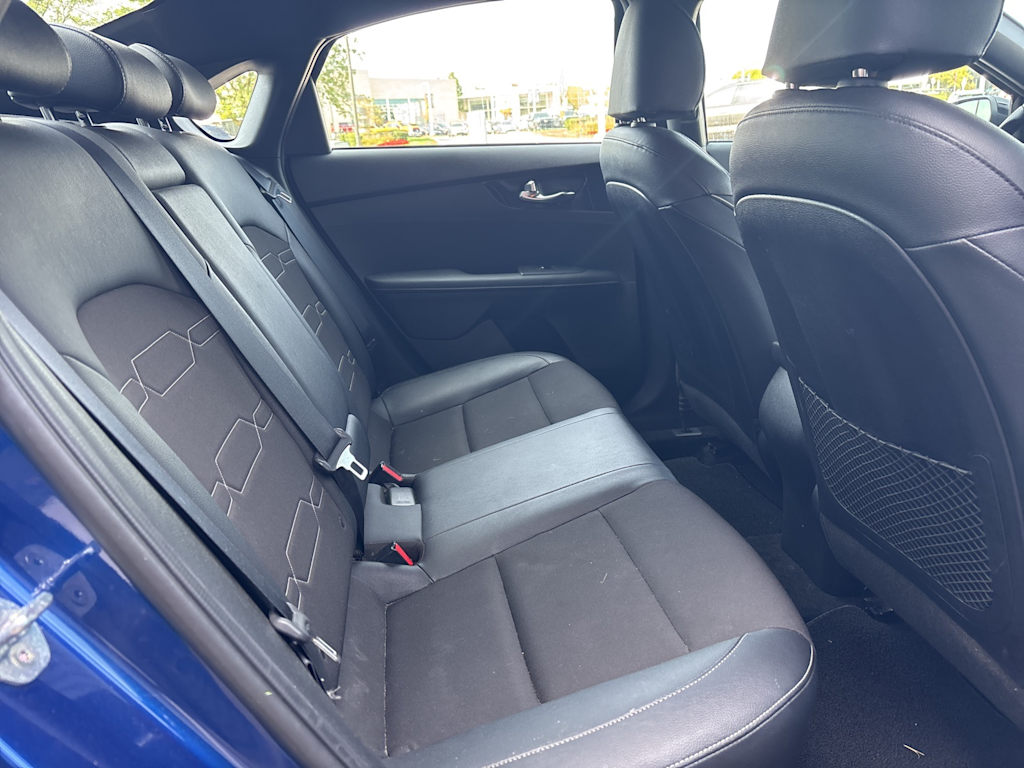 Thumbnail: 2020 Kia Forte - 23
