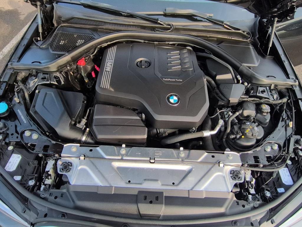 Thumbnail: 2024 BMW 3 Series - 9