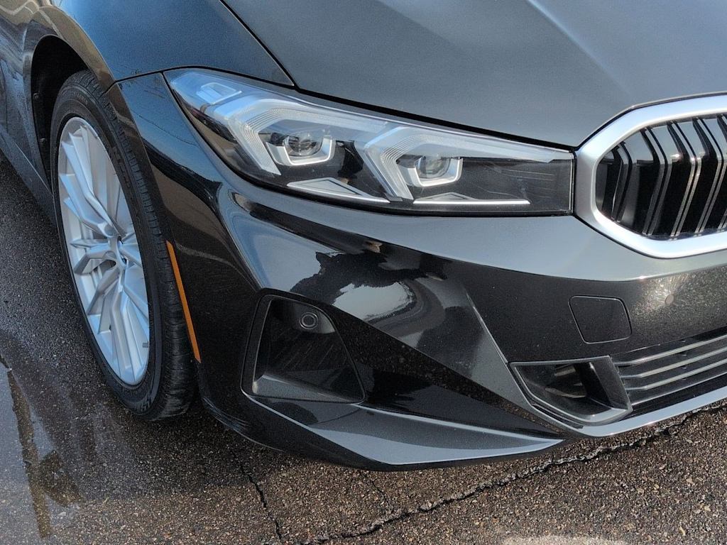 Thumbnail: 2024 BMW 3 Series - 24