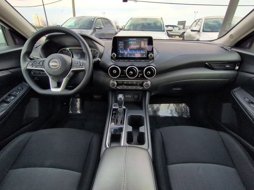 Thumbnail: 2024 Nissan Sentra - 9