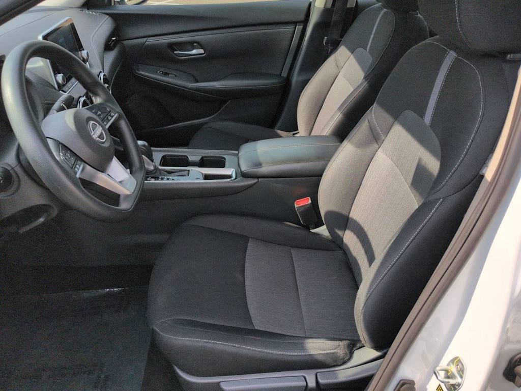 Thumbnail: 2024 Nissan Sentra - 10