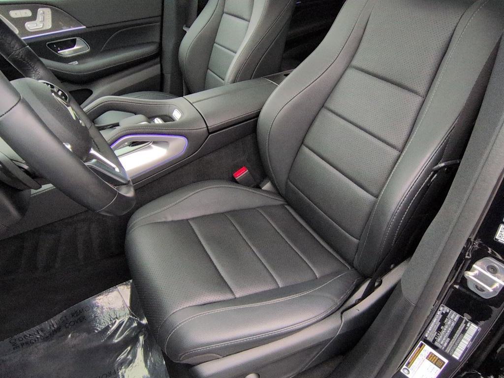 Thumbnail: 2023 Mercedes-Benz GLS - 11