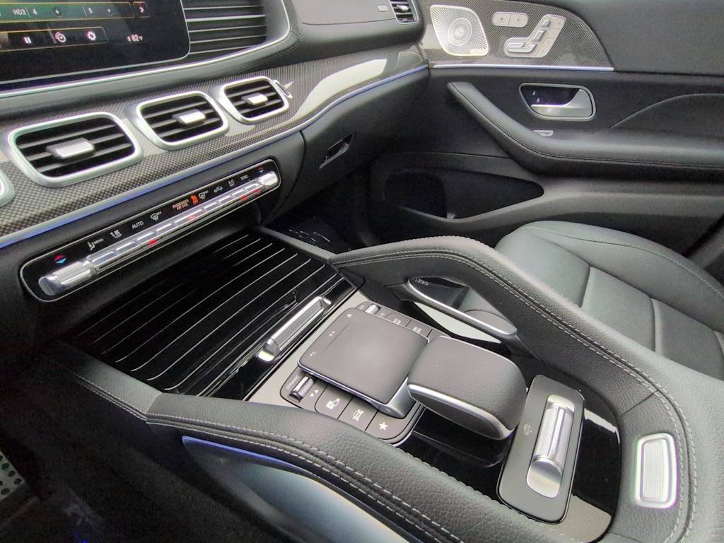 Thumbnail: 2023 Mercedes-Benz GLS - 16