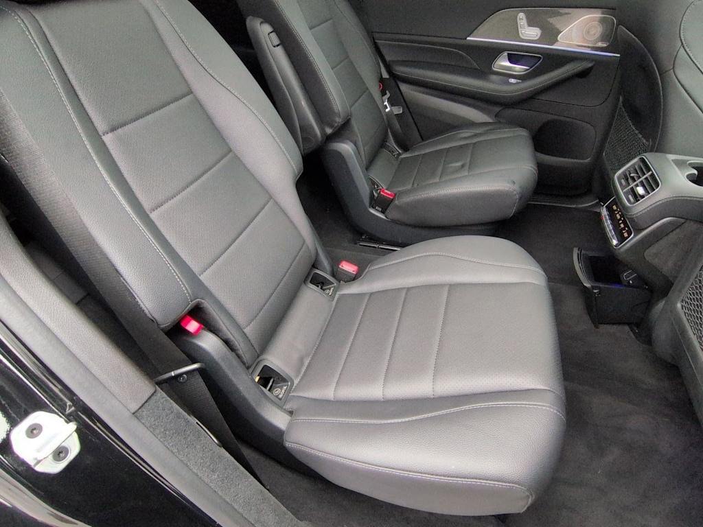 Thumbnail: 2023 Mercedes-Benz GLS - 28