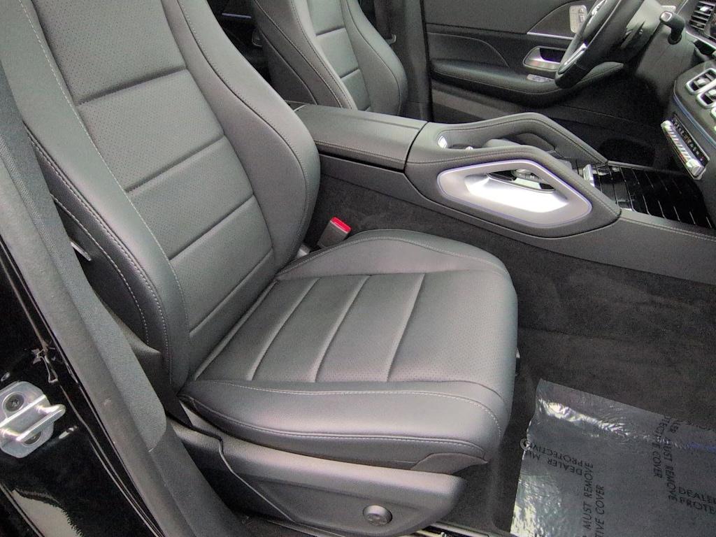 Thumbnail: 2023 Mercedes-Benz GLS - 12