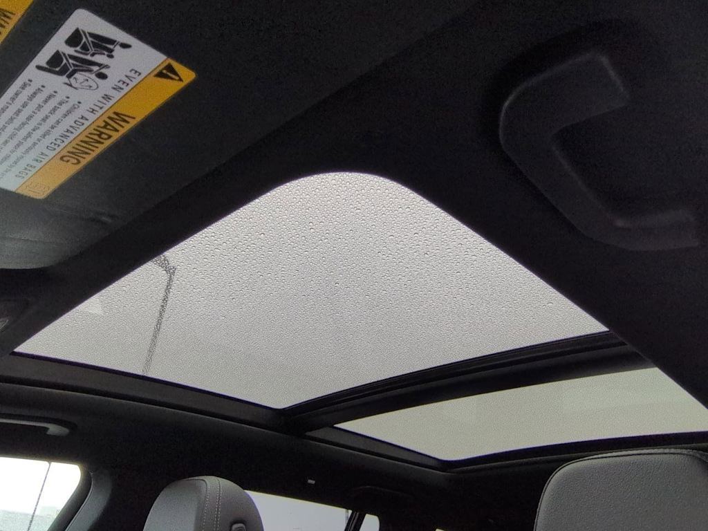 Thumbnail: 2023 Mercedes-Benz GLS - 26