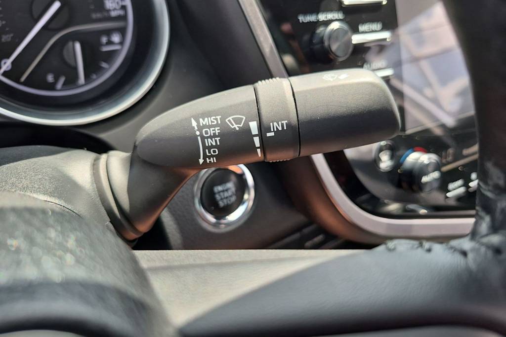 Thumbnail: 2020 Toyota Camry - 16