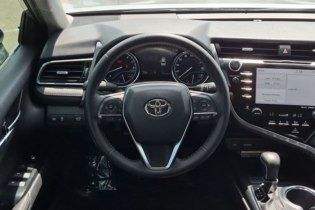 Thumbnail: 2020 Toyota Camry - 14