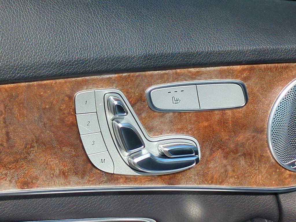 Thumbnail: 2017 Mercedes-Benz C-Class - 24