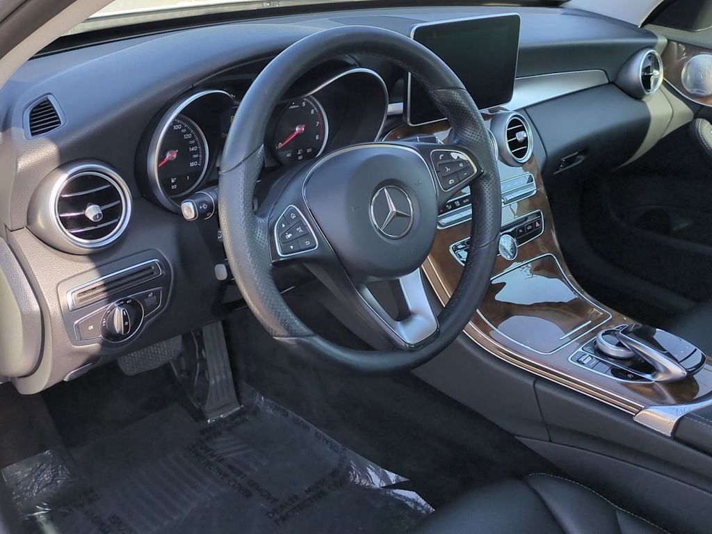 Thumbnail: 2017 Mercedes-Benz C-Class - 2