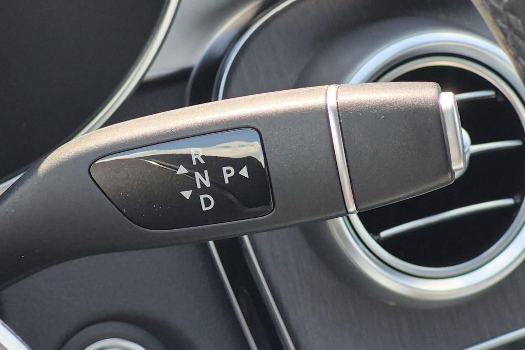 Thumbnail: 2019 Mercedes-Benz C-Class - 35