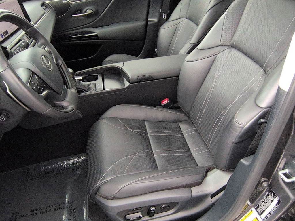 Thumbnail: 2024 Lexus ES - 11