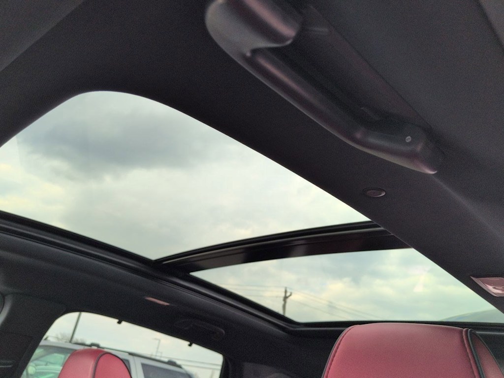 Thumbnail: 2022 Acura MDX - 28