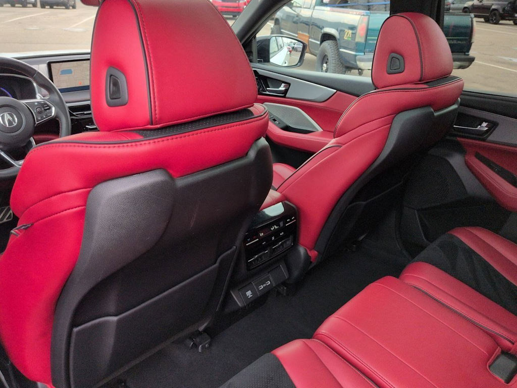 Thumbnail: 2022 Acura MDX - 13