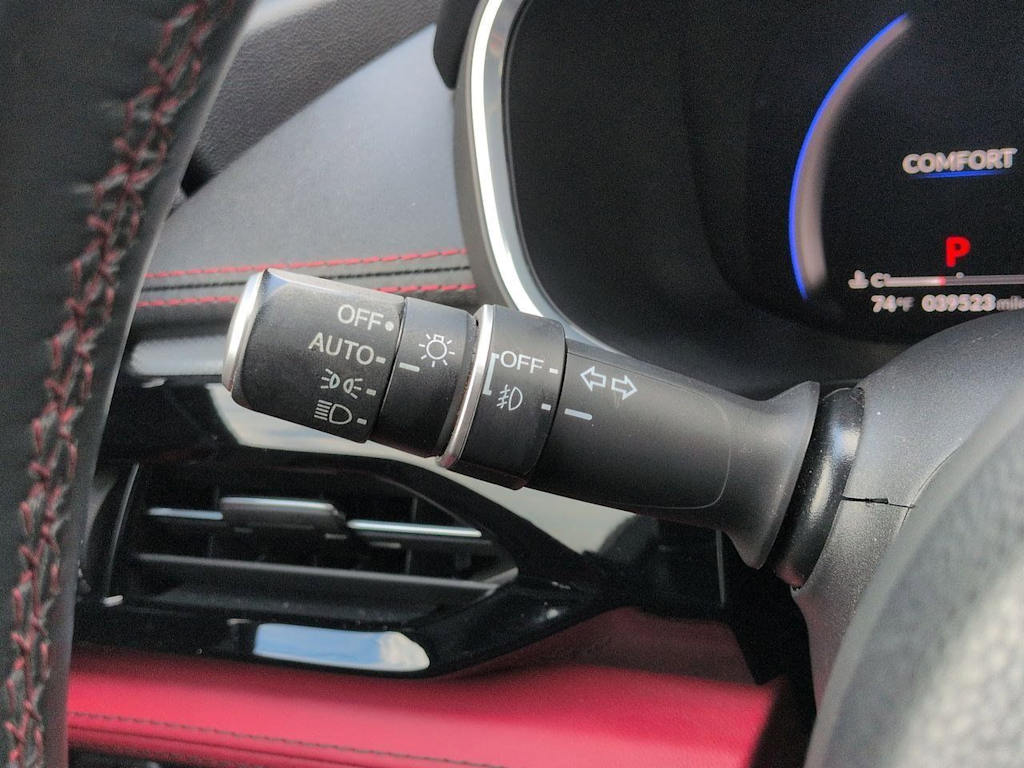 Thumbnail: 2022 Acura MDX - 17