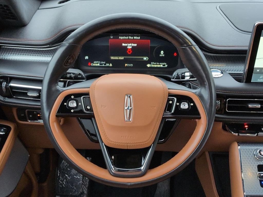 Thumbnail: 2022 Lincoln Aviator - 13