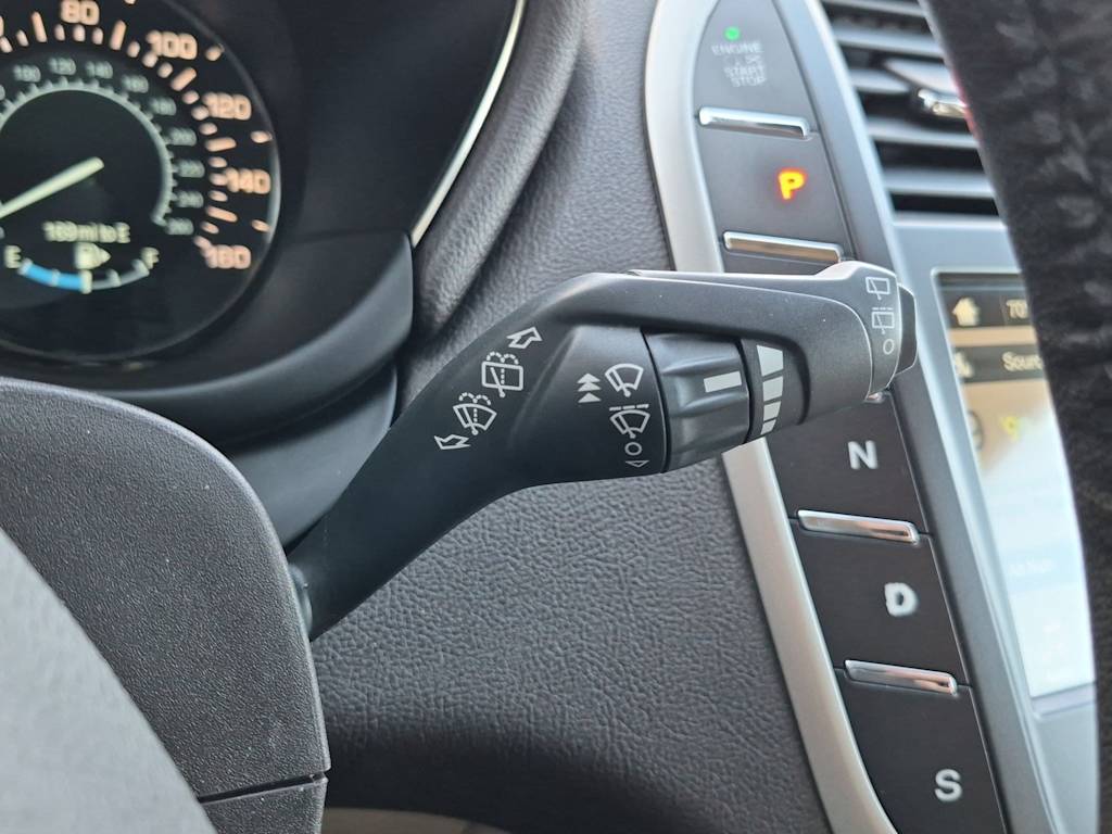 Thumbnail: 2017 Lincoln MKC - 31