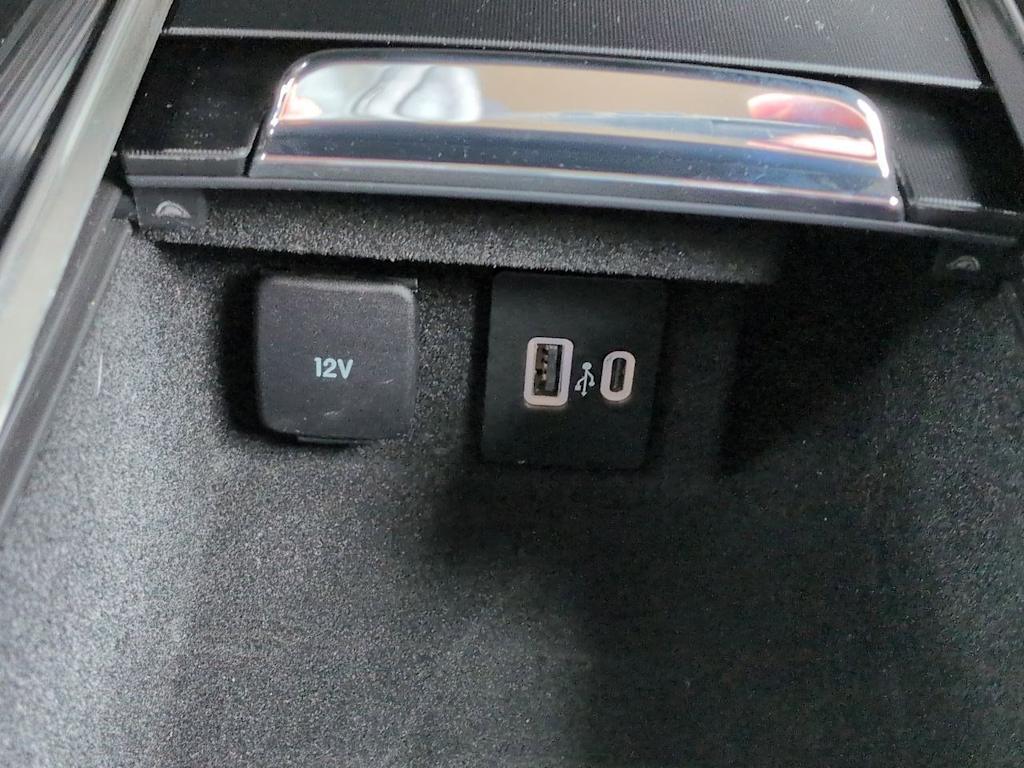 Thumbnail: 2021 Lincoln Corsair - 37