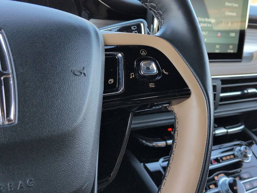 Thumbnail: 2021 Lincoln Corsair - 30