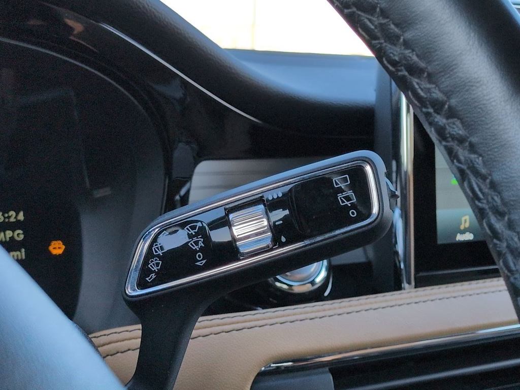 Thumbnail: 2021 Lincoln Corsair - 15